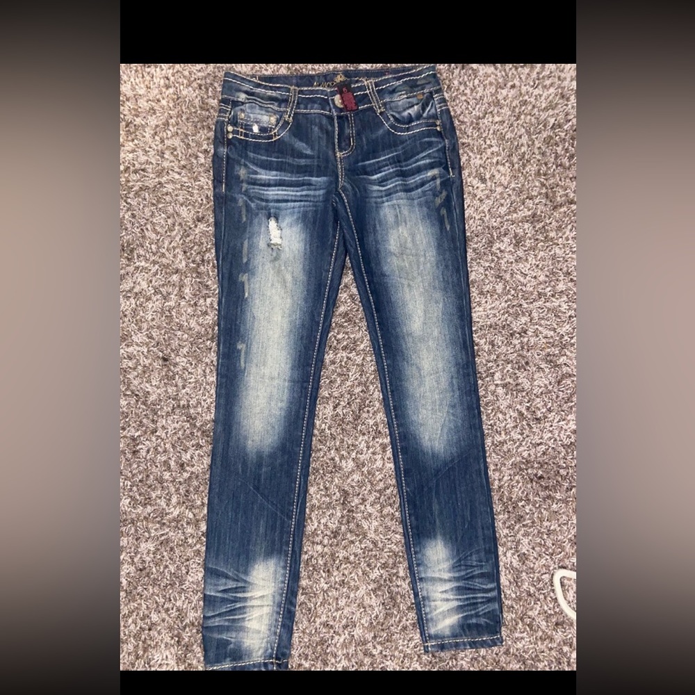 Jean Bundle